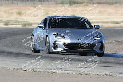 media/Sep-15-2024-Speed Ventures (Sun) [[7a54f7ed2f]]/Black Group/Session 1 (Outside Grapevine)/